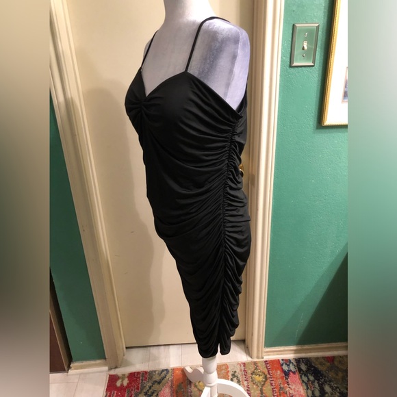 Express Body Contour Rushed Dress - Picture 6 of 15